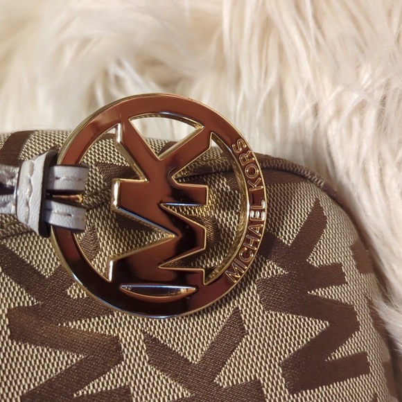 Michael kors MK purse bag - Picture 3 of 5